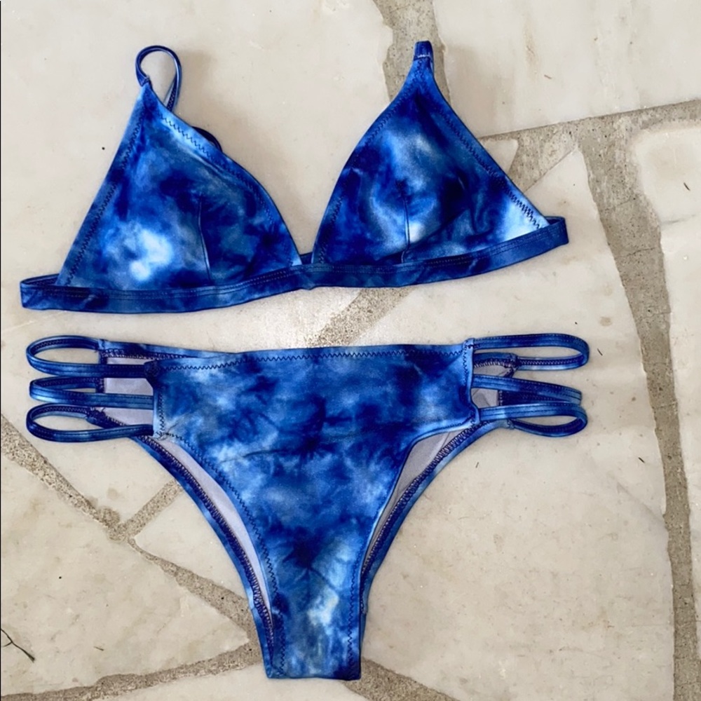 Tie dye blue bikini